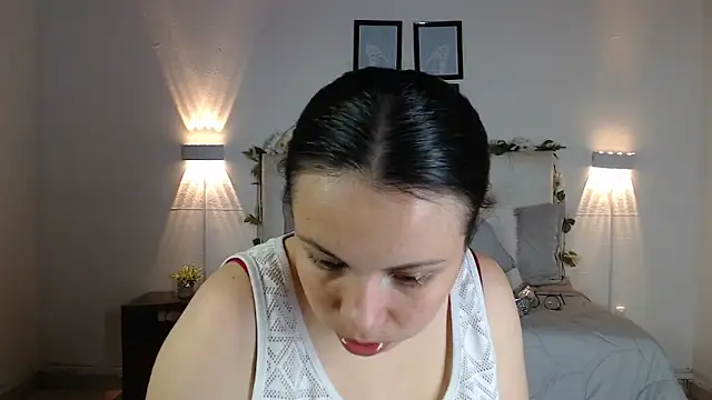 Snapshot of Megan_05_ chatting on September 24, 6:00 pm Megan 05 online show from September 24, 6:00 pm