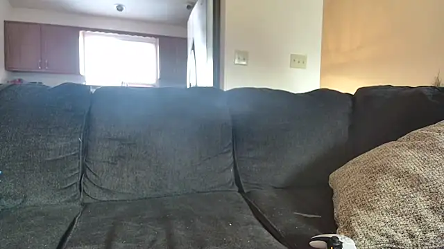 derekmontana2 online show from March 2, 9:43 pm