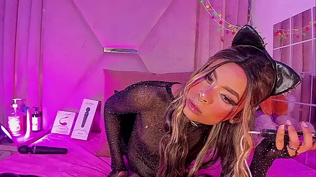 jazmin waked online show from June 2, 5:31 am