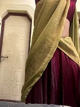 Snapshot of maya_telugu_22 chatting on December 5, 4:47 pm maya telugu 22 online show from December 5, 4:47 pm