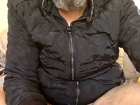 CaiBull online show from March 3, 10:32 am