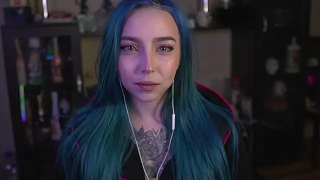 lis silver online show from April 10, 11:26 am