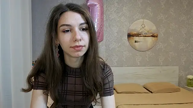 KellyShines online show from June 25, 12:20 pm