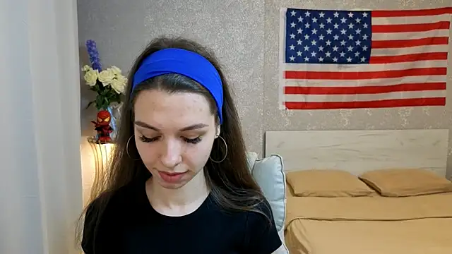 KellyShines online show from July 4, 5:19 pm