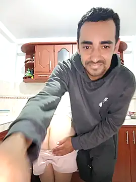 stivenlujan69 online show from February 24, 3:15 am