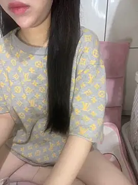 Snapshot of RubyBerry chatting on September 20, 2:34 am RubyBerry online show from September 20, 2:34 am