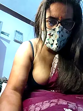 Snapshot of sexy_aaru chatting on September 22, 5:53 am sexy aaru online show from September 22, 5:53 am