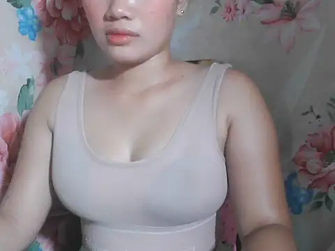 Katie Winslet online show from September 11, 12:00 am