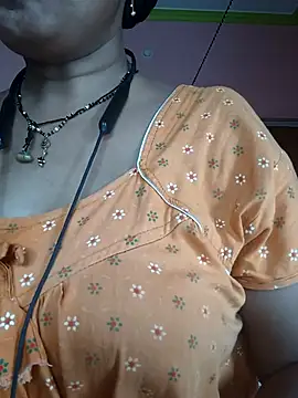 Snapshot of Sonalihot_ chatting on September 9, 4:56 am Sonalihot online show from September 9, 4:56 am