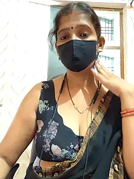 Snapshot of Sonalihot_ chatting on September 29, 6:29 am Sonalihot online show from September 29, 6:29 am