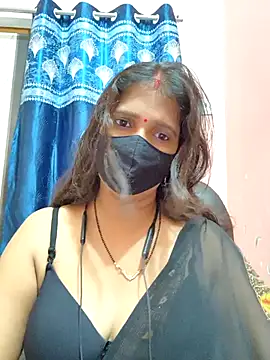 Snapshot of Sonalihot_ chatting on October 6, 4:54 am Sonalihot online show from October 6, 4:54 am