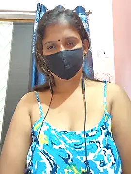Snapshot of Sonalihot_ chatting on October 10, 10:47 am Sonalihot online show from October 10, 10:47 am