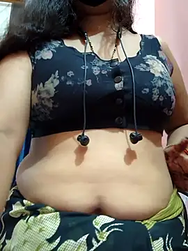 Snapshot of Sonalihot_ chatting on October 12, 6:34 am Sonalihot online show from October 12, 6:34 am