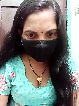 Snapshot of Payal-001 chatting on October 31, 3:24 pm Payal-001 online show from October 31, 3:24 pm