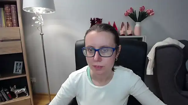 sweetxLizzy online show from December 23, 5:38 am