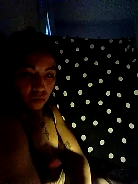 Snapshot of RandalHot chatting on August 9, 6:02 pm RandalHot online show from August 9, 6:02 pm