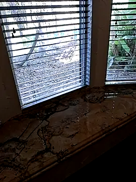 Snapshot of guy_manley chatting on October 28, 7:27 pm guy manley online show from October 28, 7:27 pm