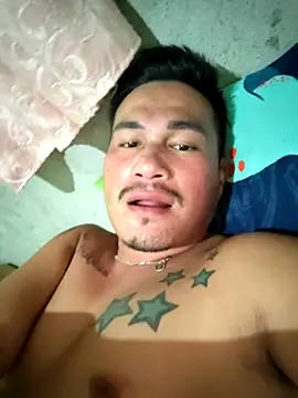 Snapshot of URHOTCUPID chatting on September 15, 4:40 pm URHOTCUPID online show from September 15, 4:40 pm