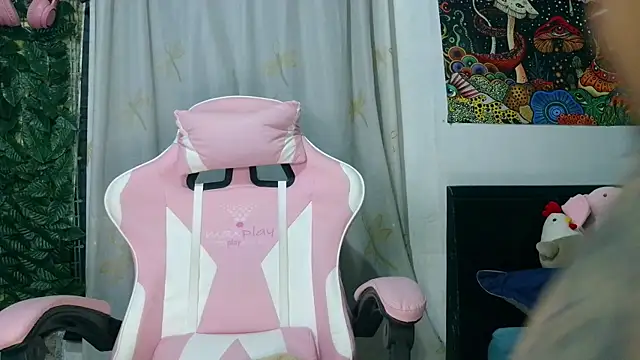 bettyboo2801 online show from March 28, 4:56 am