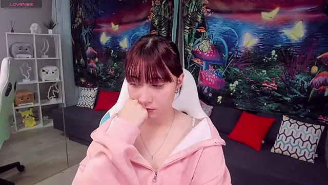 ClaraParks online show from November 21, 6:50 pm