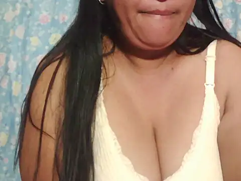 hotolivia34 online show from November 14, 9:46 pm