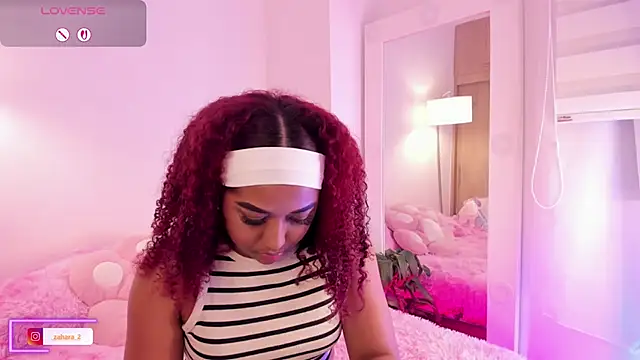 Snapshot of _Zahara_ chatting on October 16, 1:06 am Zahara online show from October 16, 1:06 am