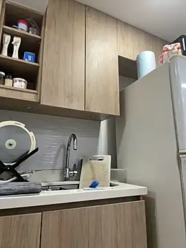  Zahara  online show from April 14, 11:33 pm