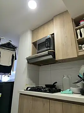  Zahara  online show from April 17, 10:57 pm