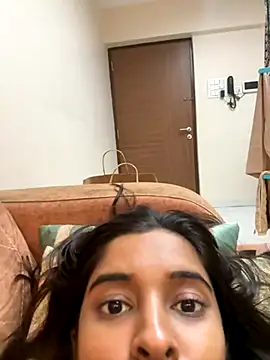 Snapshot of desitease chatting on November 4, 6:18 pm desitease online show from November 4, 6:18 pm