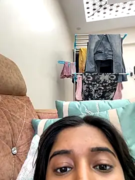 Snapshot of desitease chatting on November 7, 9:09 am desitease online show from November 7, 9:09 am