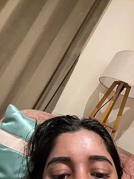 Snapshot of desitease chatting on December 3, 12:14 pm desitease online show from December 3, 12:14 pm