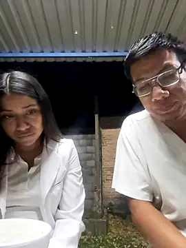 Snapshot of Daliz chatting on November 6, 5:08 am Daliz online show from November 6, 5:08 am