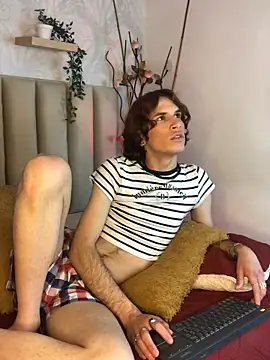 Snapshot of danny_rios20 chatting on November 6, 1:01 pm danny rios20 online show from November 6, 1:01 pm