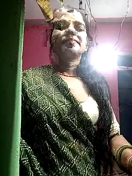 Snapshot of Cutreet chatting on September 26, 5:28 pm Cutreet online show from September 26, 5:28 pm