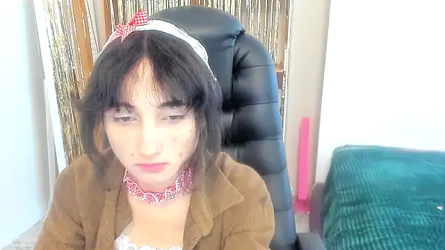 Snapshot of Marri-Stella chatting on November 21, 10:03 am Marri-Stella online show from November 21, 10:03 am