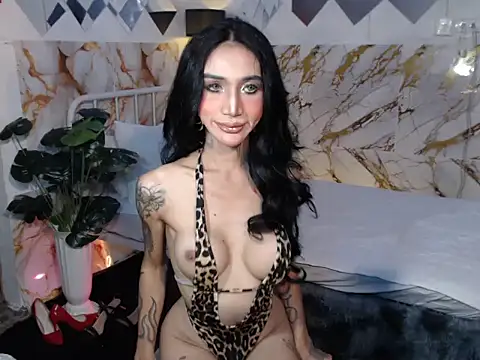 redhotties online show from February 21, 7:59 pm