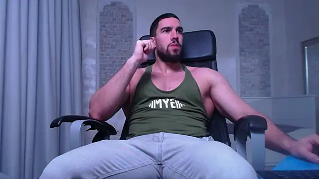 IvanHydee online show from October 4, 4:32 am