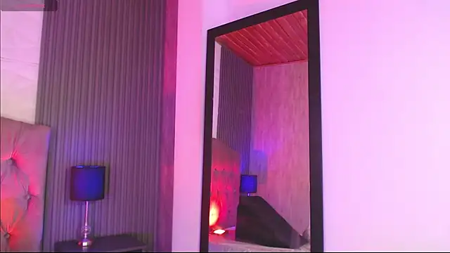 Snapshot of Bonnali_lune chatting on November 13, 10:41 pm Bonnali lune online show from November 13, 10:41 pm