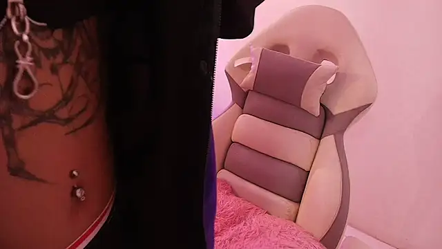 Sheilly brown online show from October 1, 7:42 pm