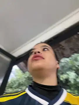 JuanitaMore01 online show from October 11, 10:30 pm