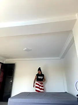 JuanitaMore01 online show from October 28, 1:36 pm