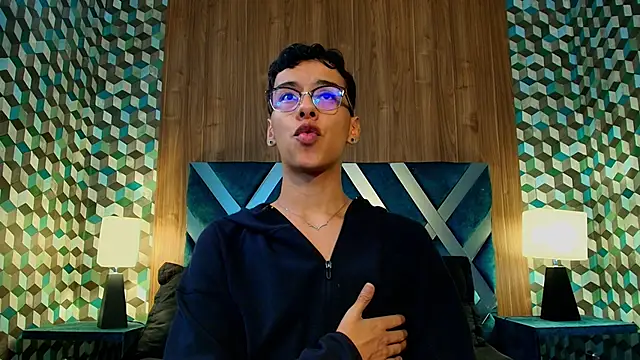 Aiden Royce online show from September 20, 3:40 am