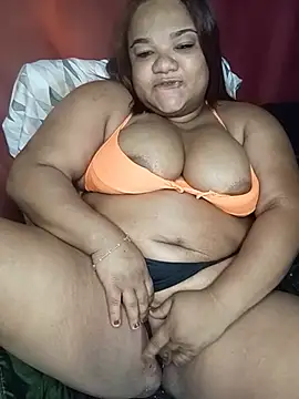 Snapshot of melcarioca1111 chatting on July 24, 10:19 pm melcarioca1111 online show from July 24, 10:19 pm