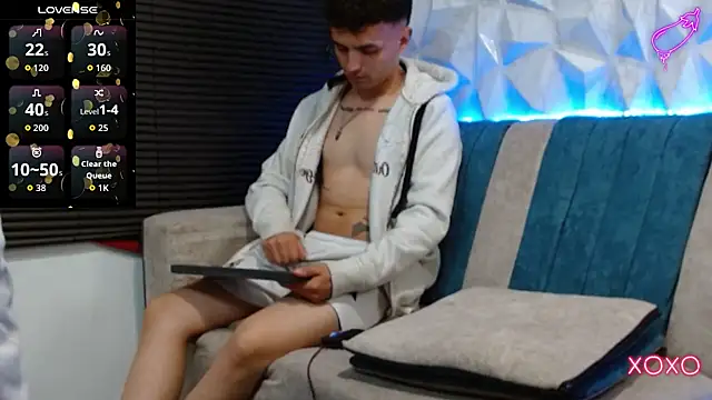 Snapshot of Isaac_tan chatting on November 18, 3:12 am Isaac tan online show from November 18, 3:12 am