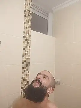 Snapshot of FranccoJ chatting on November 13, 12:09 am FranccoJ online show from November 13, 12:09 am