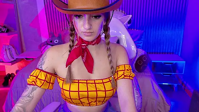 Snapshot of _aitana_001 chatting on November 29, 8:45 pm aitana 001 online show from November 29, 8:45 pm