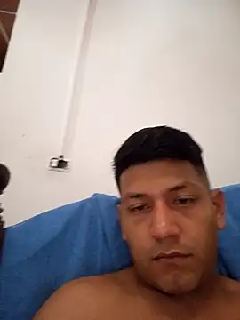 Snapshot of Bidik26 chatting on November 10, 5:28 am Bidik26 online show from November 10, 5:28 am