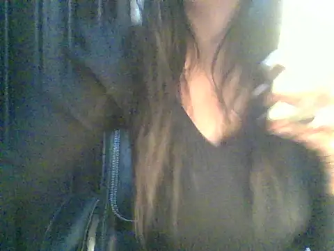 Sucking queen01 online show from December 1, 8:58 pm