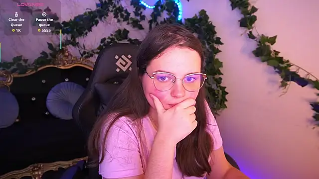 SophieDreamss online show from November 14, 2:38 pm