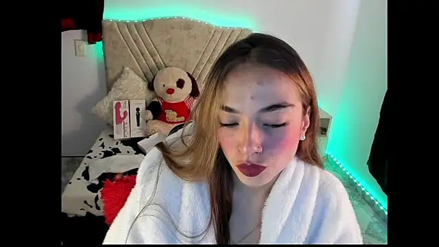 Mia Victoria22 online show from March 20, 4:23 pm